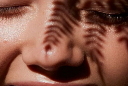 &Icirc;ngrijirea pielii: cum să obții rezultate eficiente și de durată?