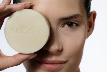 Beneficiile săpunului cu lapte de capră pentru păr