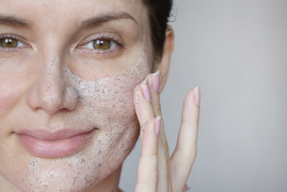 C&acirc;teva sfaturi pentru a exfolia pielea cu un gomaj delicat
