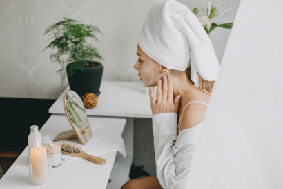 Adoptați &icirc;ngrijiri acasă pentru corpul și pielea dumneavoastră!