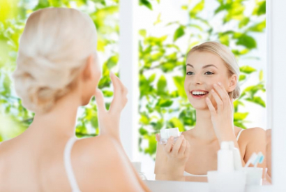 Primăvara: sezonul re&icirc;nnoirii pentru pielea dumneavoastră