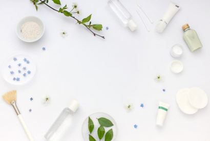 Rutină de &icirc;nfrumusețare dimineața: ce trebuie să faceți (neapărat)